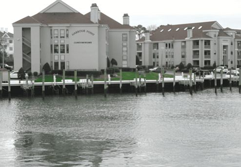 4th image of 401 Harbour Point #202