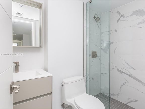 5th image of 9251 E Bay Harbor Dr #705