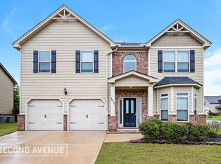 2034 Dickons Garden Ln, McDonough, GA 30253