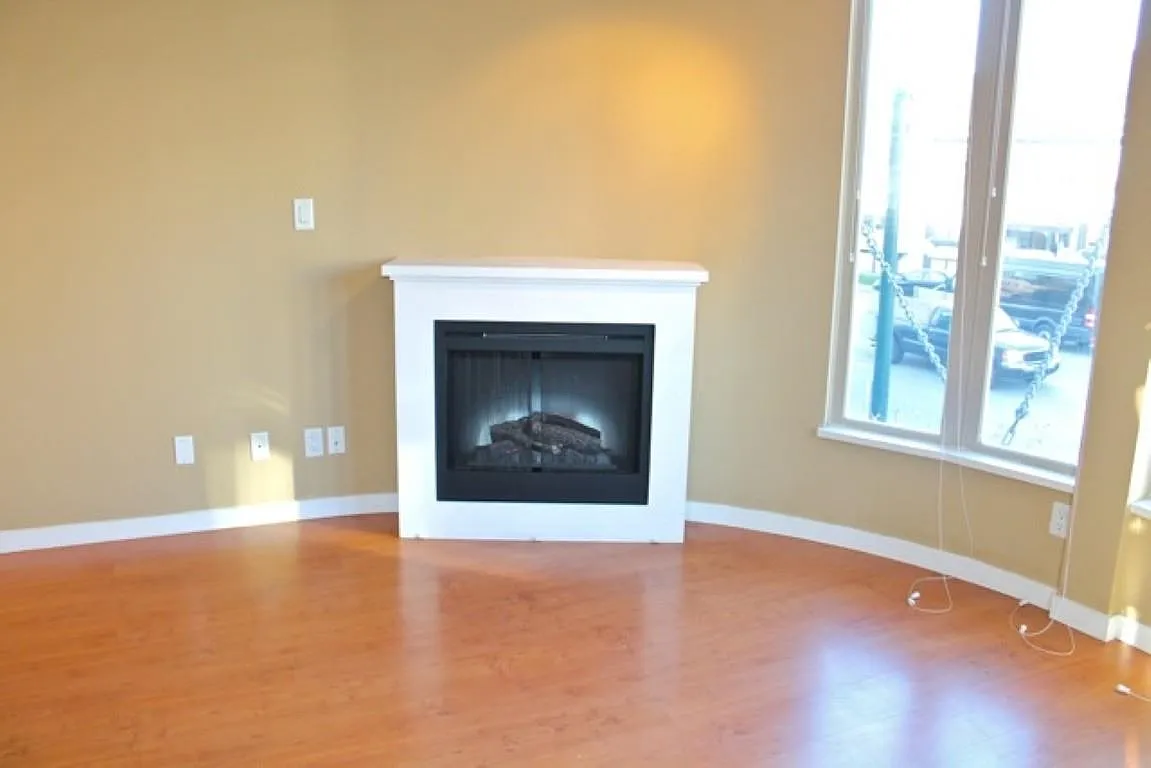 1 bed, 600 sqft, $2,100 — Photo 4