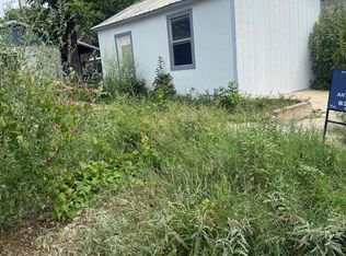 609 Magnolia St Rear 27&28, Del Rio, TX 78840