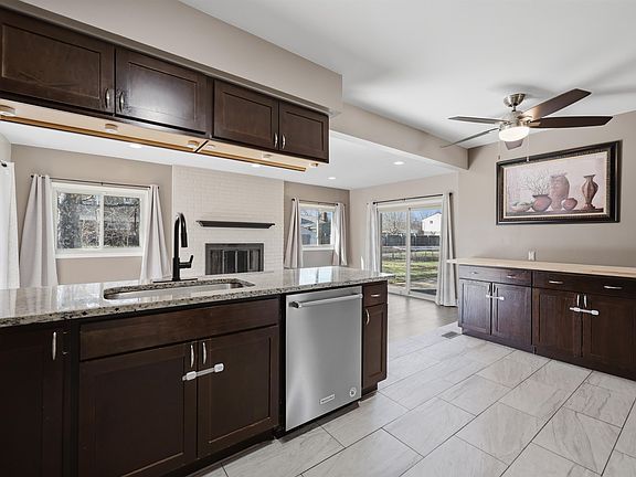 4th image of 45573 Keding St