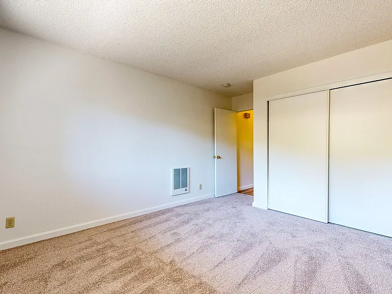 1565-1583 Neotomas Ave — Photo 24