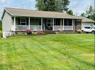 3982 Stoddard Rd, Canandaigua, NY 14424
