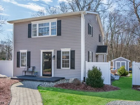 9 CORWIN ST, Roxbury Twp., NJ 07847