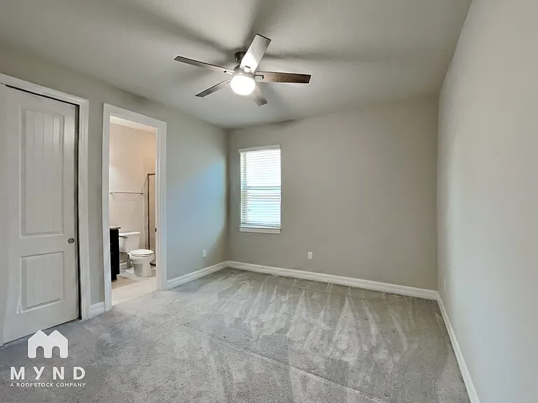 10705 Green Harvest Dr — Photo 14