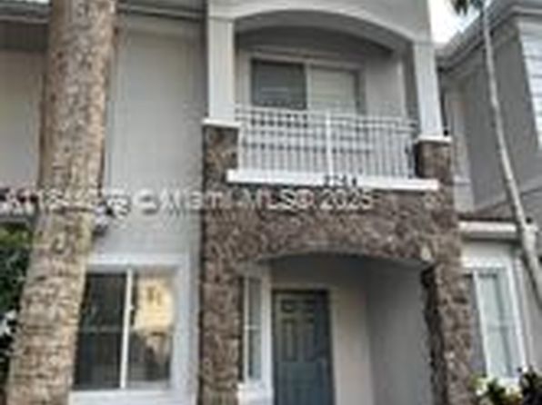 2764 SW 83rd Ave #27
