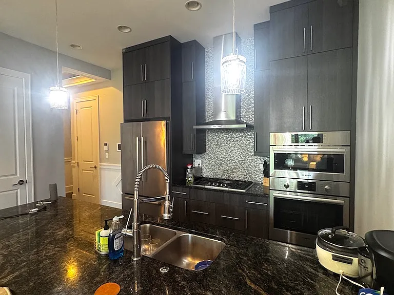 1722 W Belmont Ave #3 — Photo 5