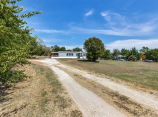 117 Hogue Ln, Springtown, TX 76082