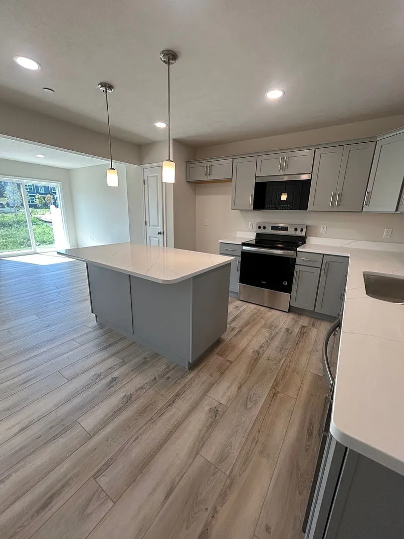 3 Bedroom, 2 1/2 Bath Townhouse- Brand new — Photo 3