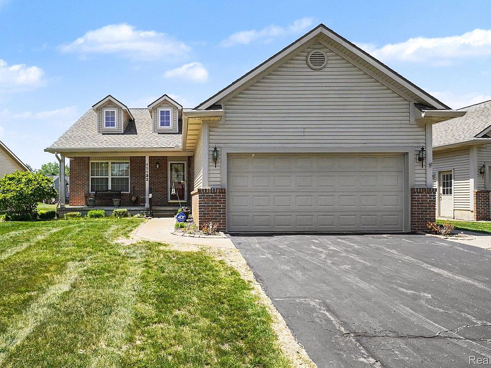 1st image of 11132 Strathmore Ct #7