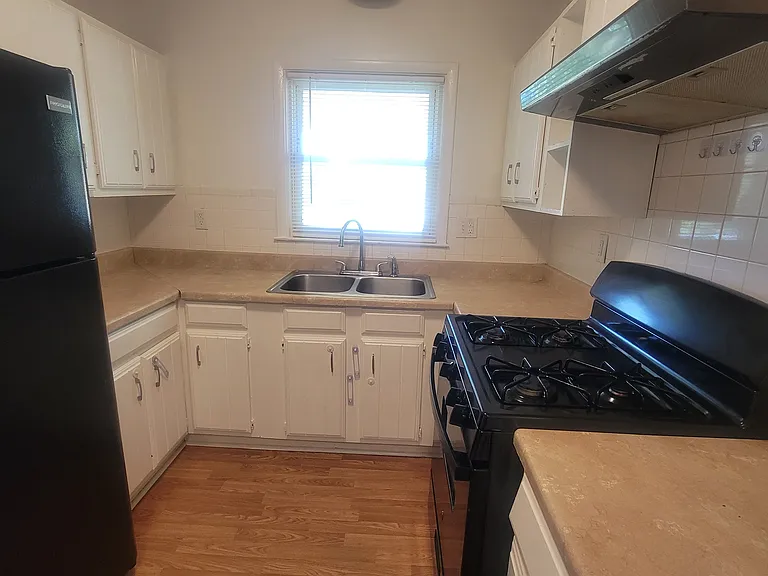 1425 Huntsville Dr #1425B — Photo 4