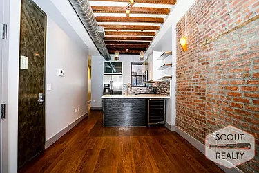 Rented by SCOUTBK.COM