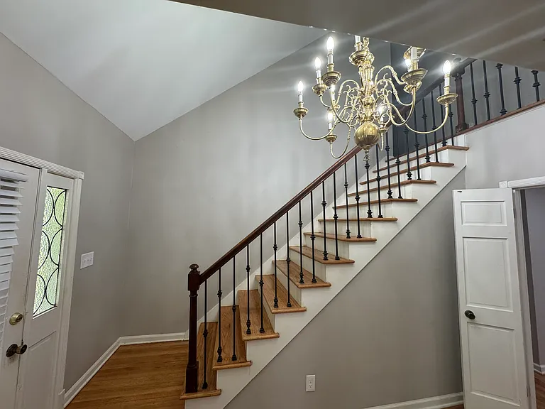 3587 Crestwyn Dr — Photo 6