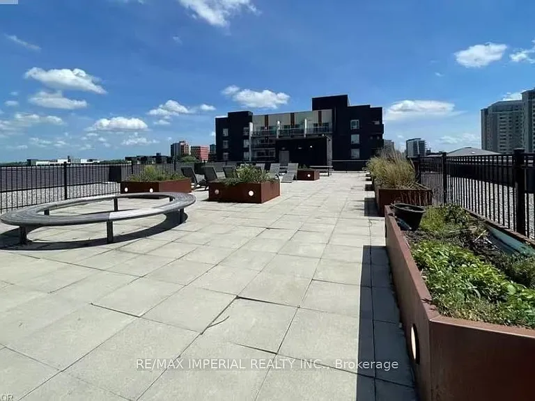 308 Lester St #210 — Photo 17