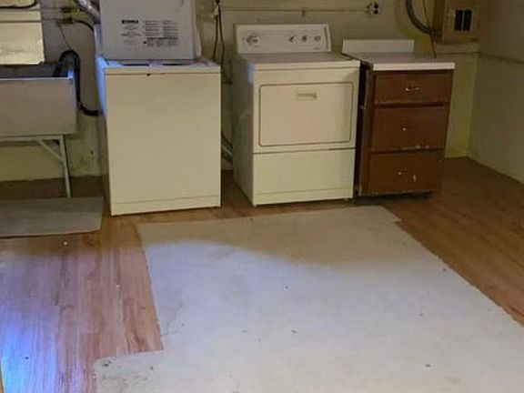 5th image of 33336 N Lone Rock Rd
