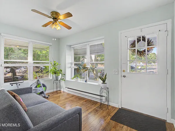 971 B Constitution Boulevard, Whiting, NJ 08759