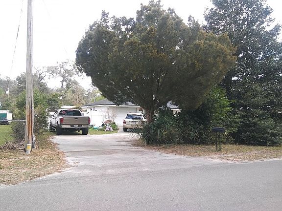 3rd image of 3601 NE 58th Ave