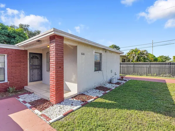 1646 NE 150th St Unit 1, Miami, FL 33181