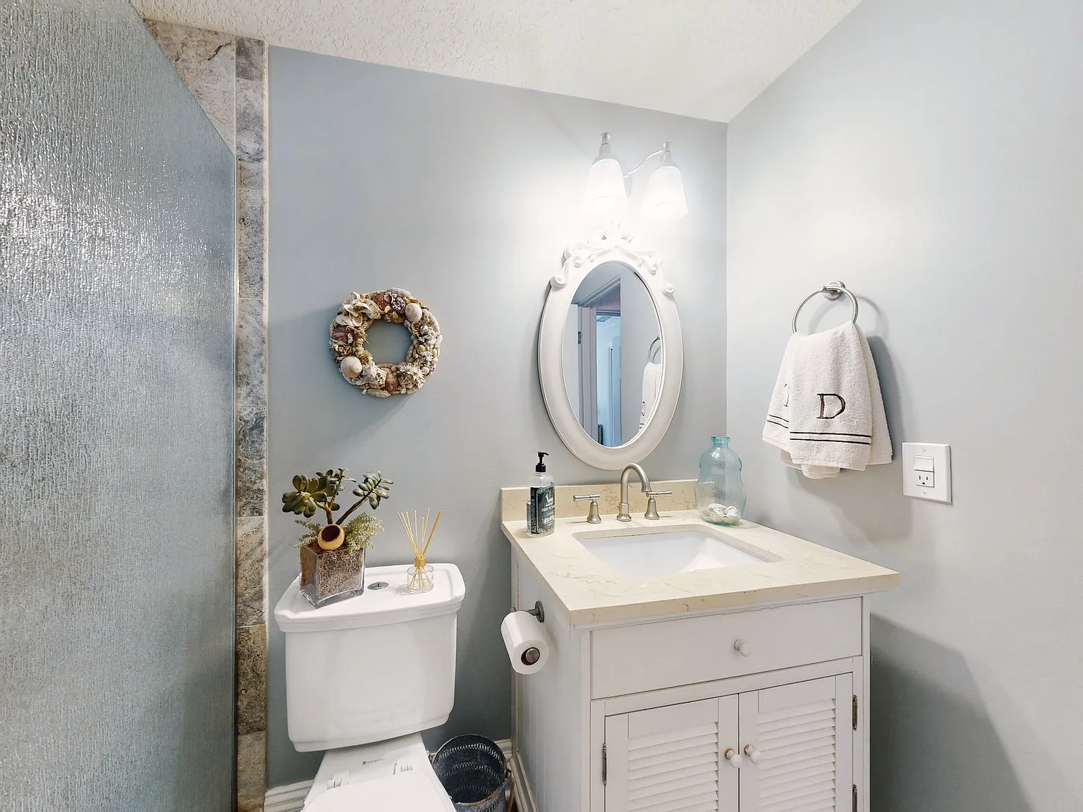 614 Goodwin Ave — Photo 3