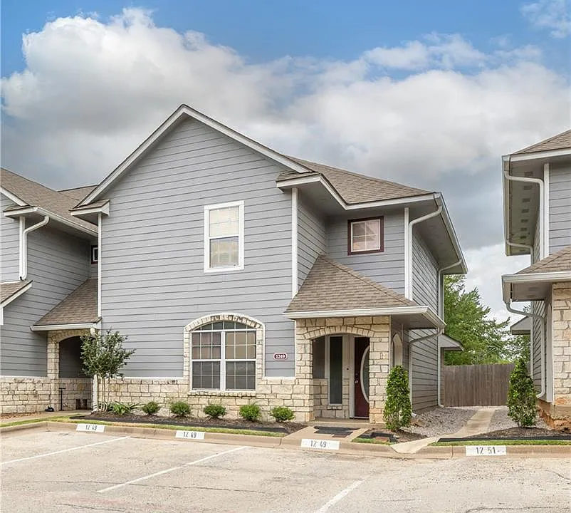 1249 Canyon Creek Cir