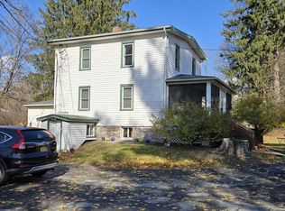 25 On The Grn APT B, Verbank, NY 12585