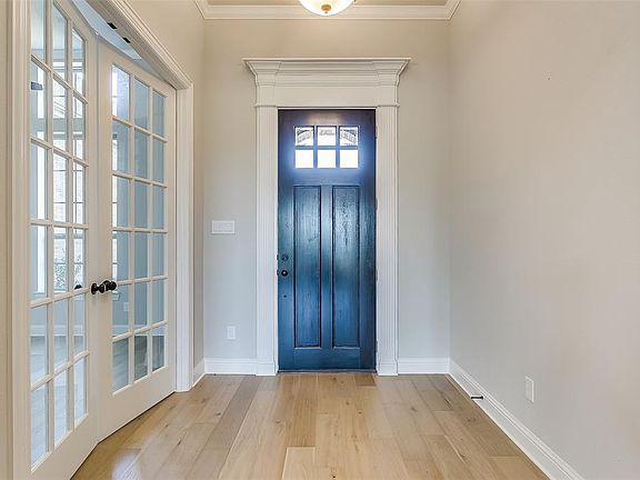 5th image of 430 Holmes Ave