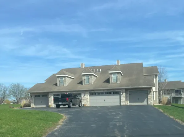 962 Arvle Cir #962, Sycamore, IL 60178