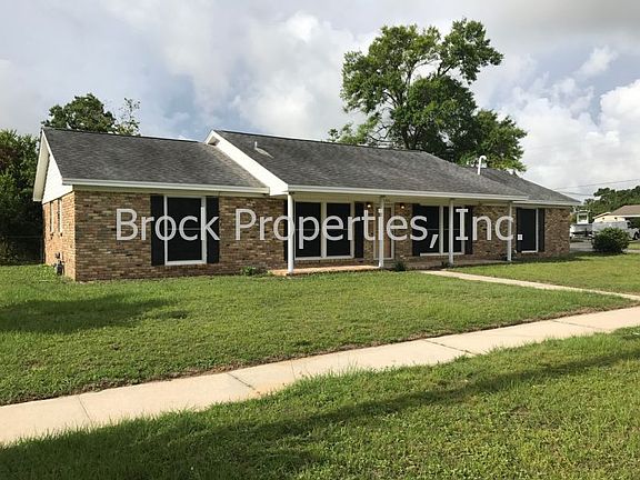 2nd image of 4225 Beau Terra Ln