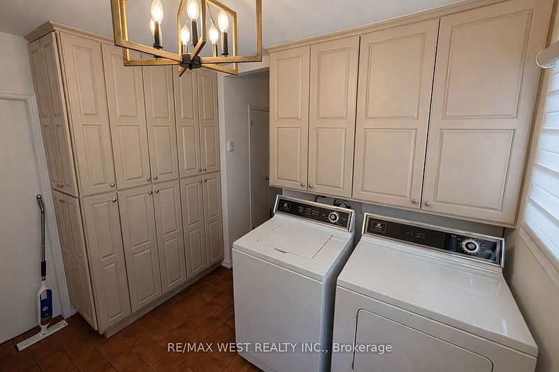 Wasaga Beach House for rent - 4 Bedrooms — photo 36