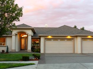 845 Saint Andrews Way, Eagle Pt, OR 97524