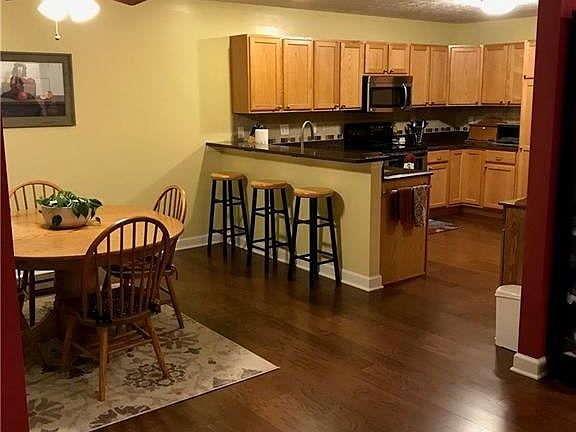 5th image of 37020 Chaddwyck Ln