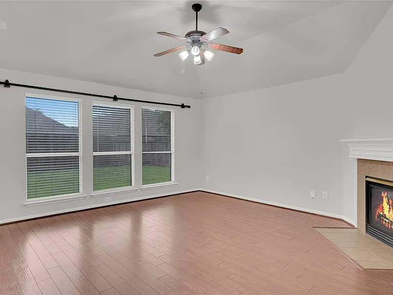 11511 Timberly Park Ln — Photo 13