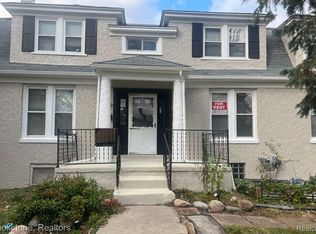 1256 Franklin Rd, Berkley, MI 48072