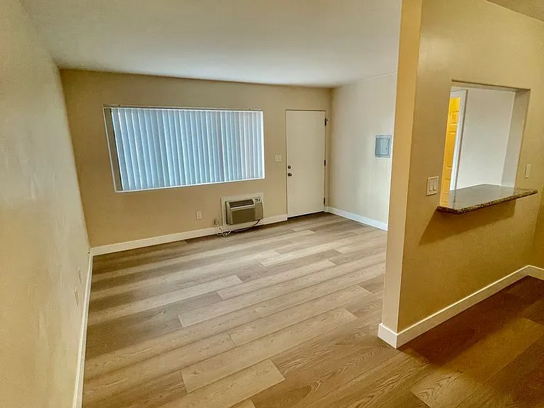 Pacific Palms — Photo 17