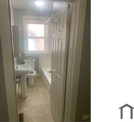 4th image of 5366 Claxton Ave Floor 1