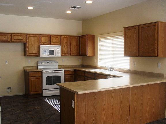 2nd image of 8804 W Gibson Ln