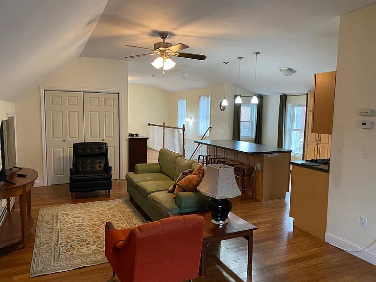 57 Pearl St #3 — Photo 2