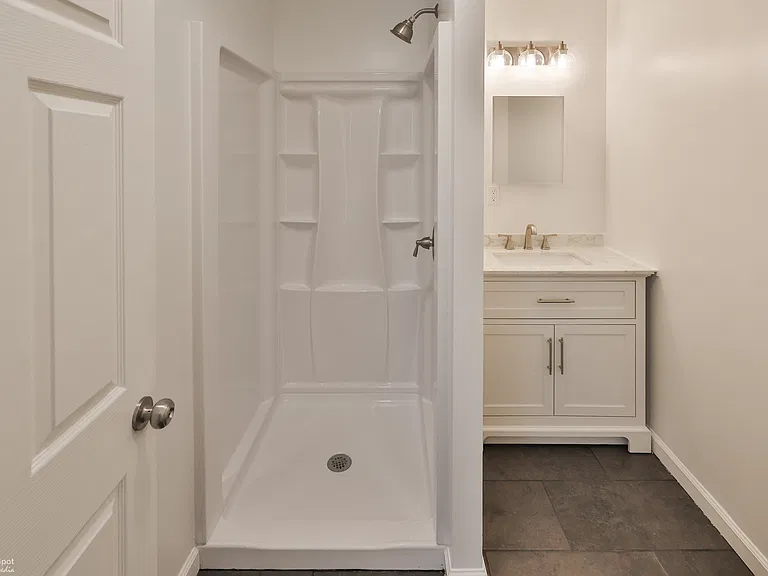 305 S Warminster Rd #D5 — Photo 8