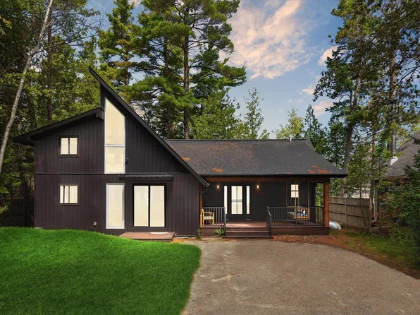 6706 Beach Rd, Rogers City, MI 49779