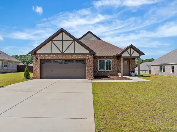 105 Hunters Hill Way, Enterprise, AL 36330