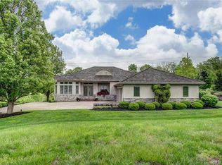 78 Governors Club Dr, Xenia, OH 45385