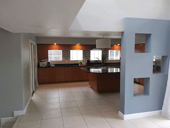 4th image of 8106 N River Shore Dr