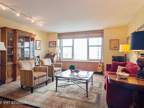2nd image of 1325 N State Pkwy APT 22C