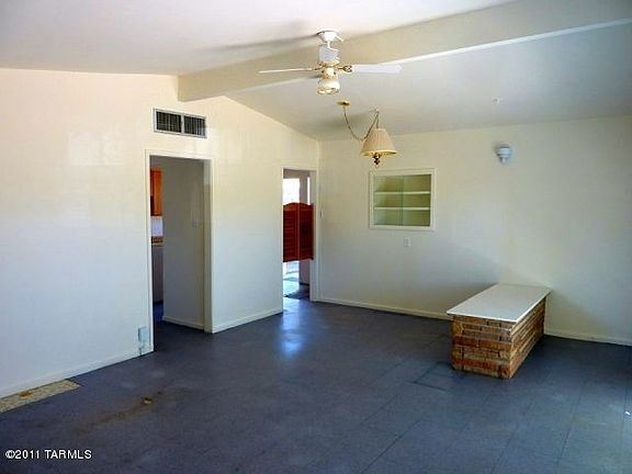 4th image of 2334 S Sawtelle Ave