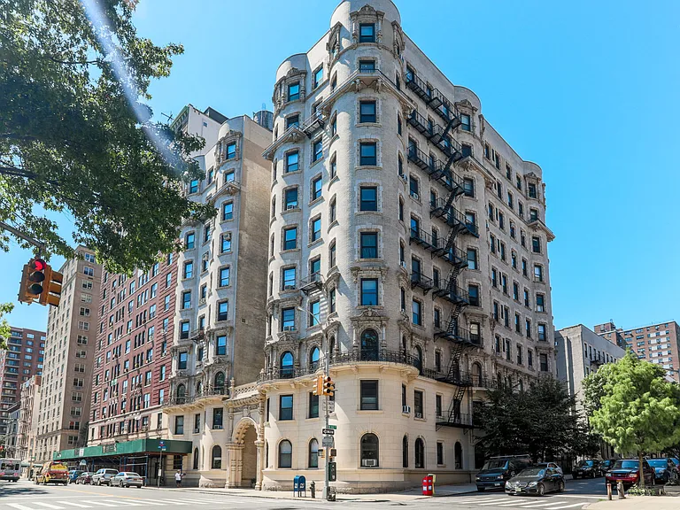418 Central Park W #31 — Photo 12