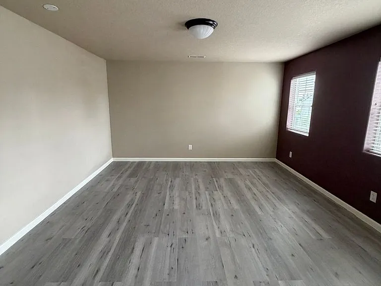 6108 NE 84th Ave — Photo 20