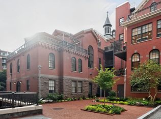 215 I St NE APT 209, Washington, DC 20002