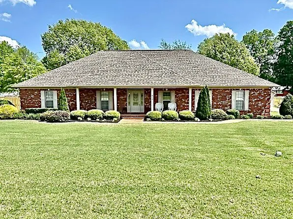 409 Mellow Ln, Martin, TN 38237