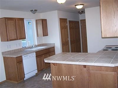 4th image of 219 Mashell Avenue Ct S